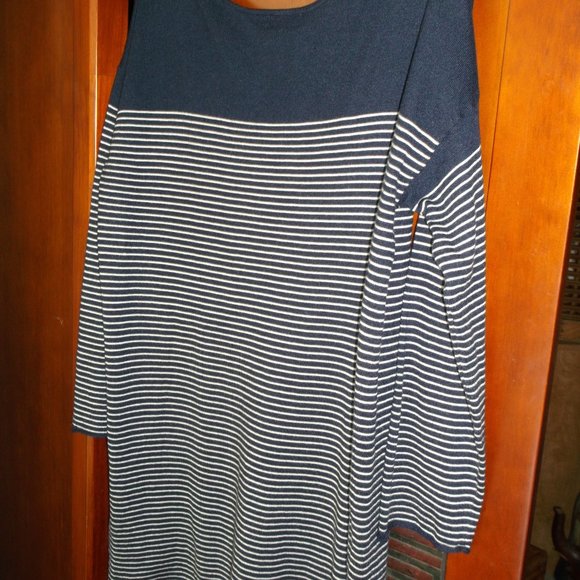 GAP Navy/White Cashmere poly Blend stripe tunic Sweater M - Picture 6 of 8